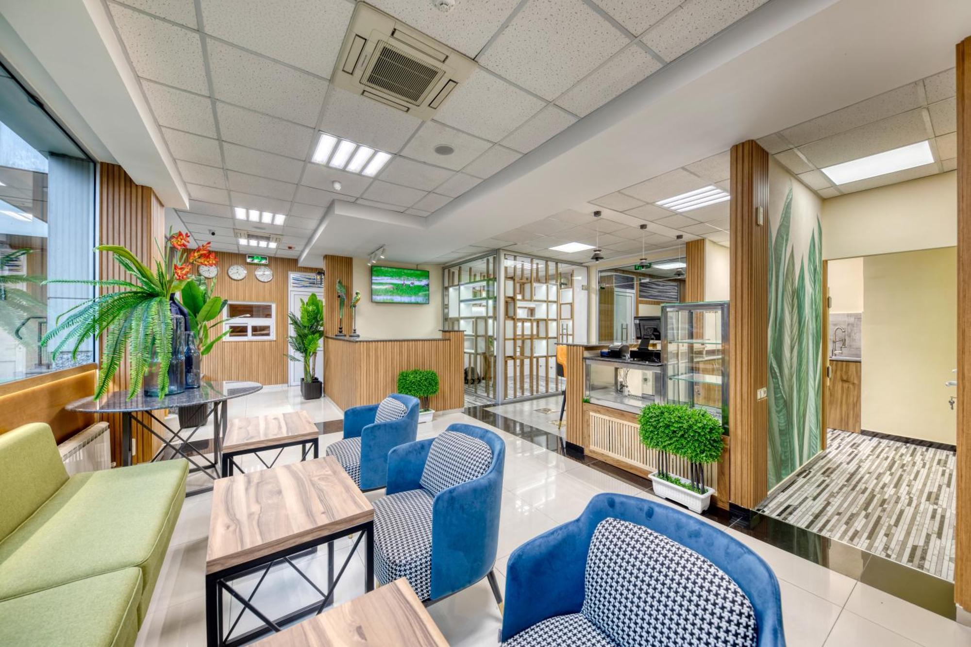 Tropica Inn Hotel Ереван Екстериор снимка